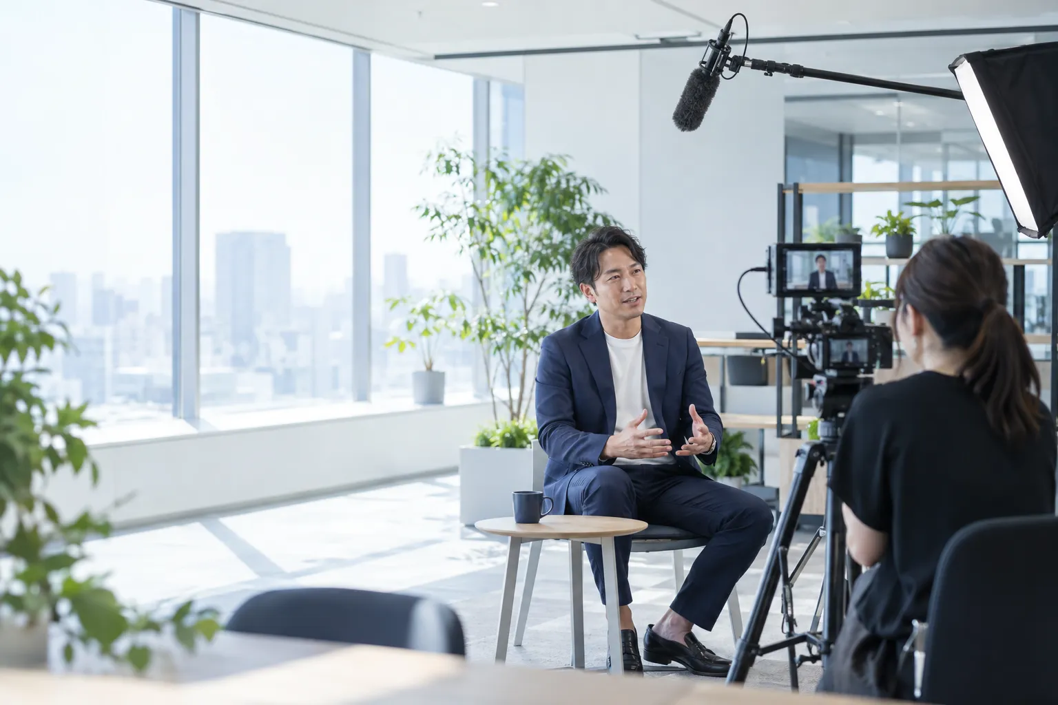 私たちの使命を表す、仕事と人のイメージ